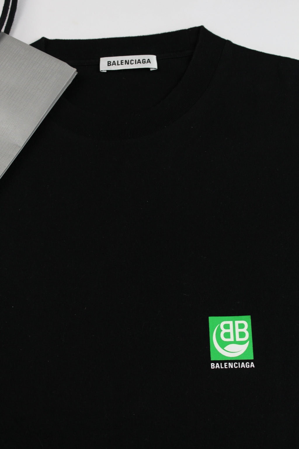 Camiseta Balenciaga B Enviromental Tee