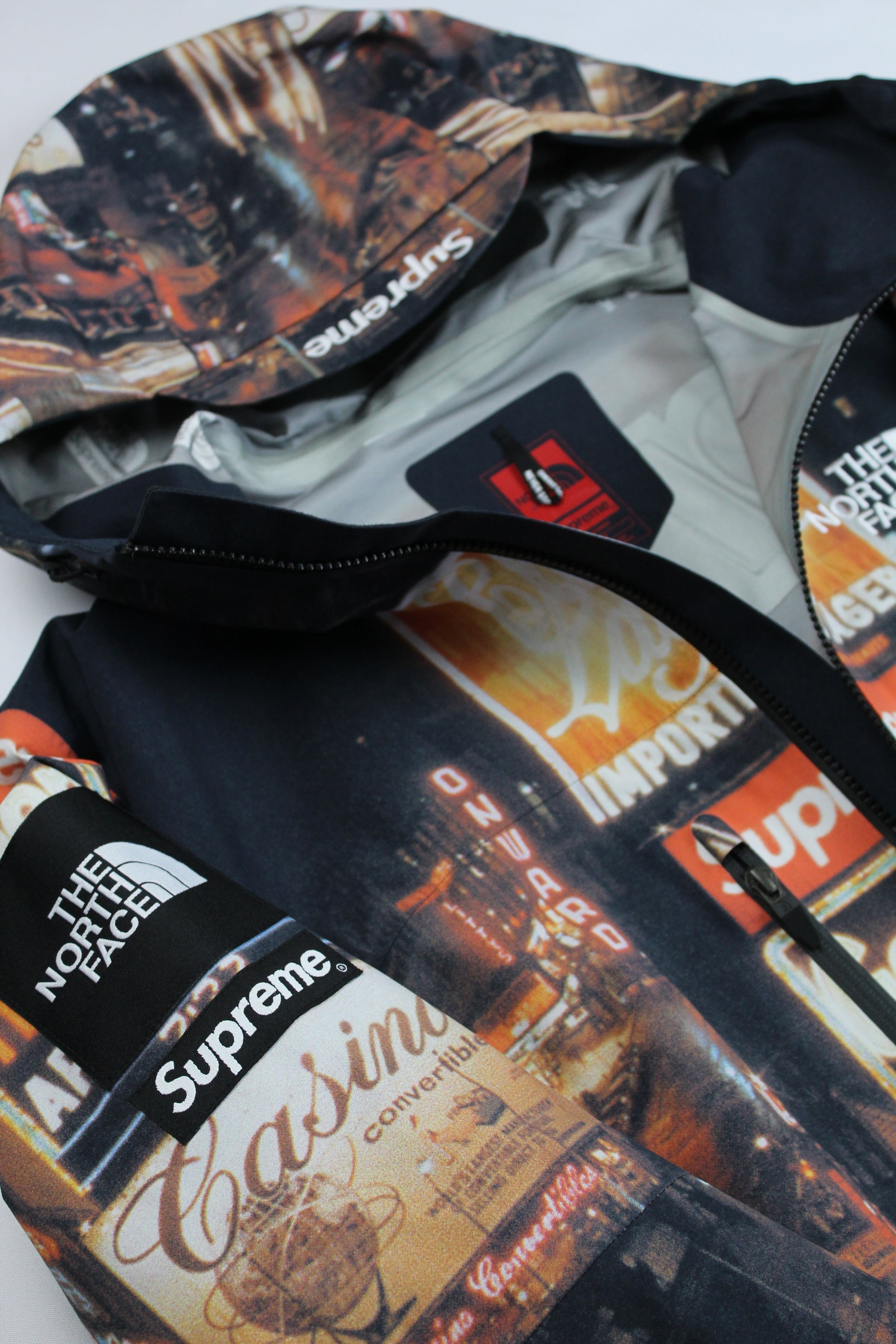 Supreme The North Face Taped Seam Shell Jacket