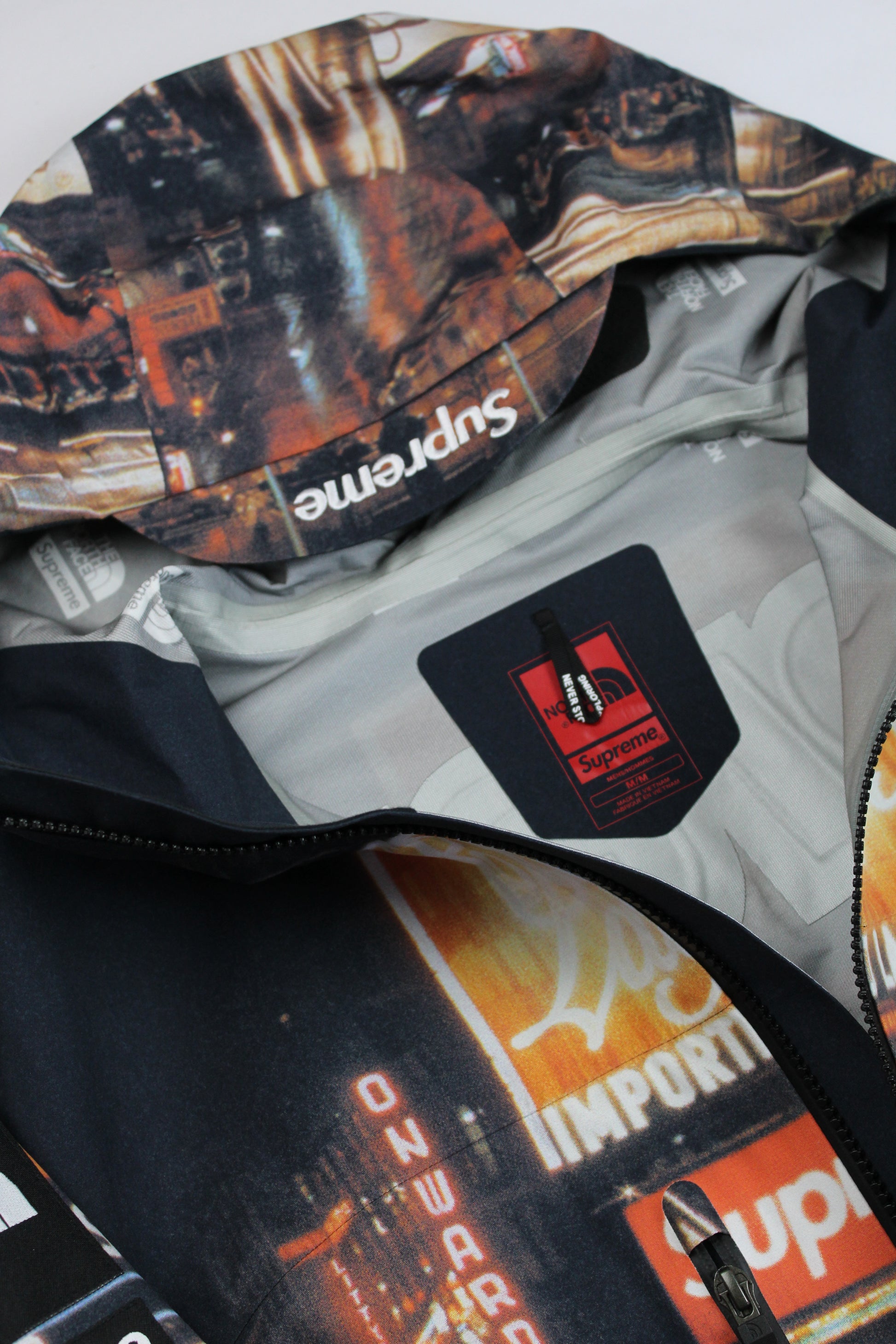 Supreme The North Face Taped Seam Shell Jacket